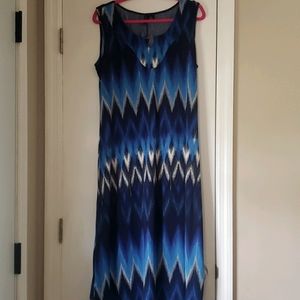 New Directions Sleevless Maxi Dress